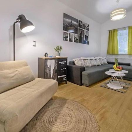 One Downtown Apartment Zagreb Exterior photo